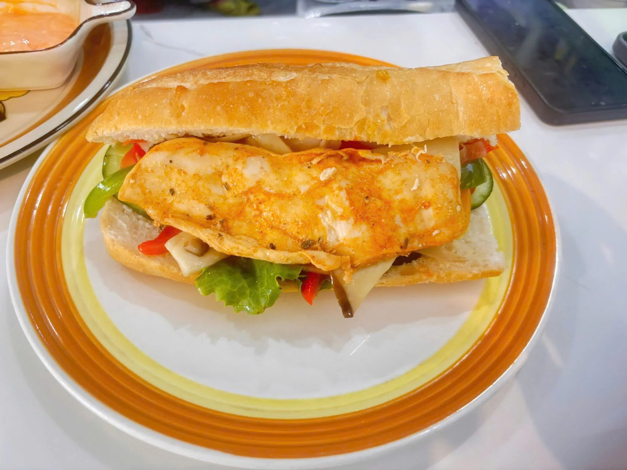 Bánh Mì Thịt Gà