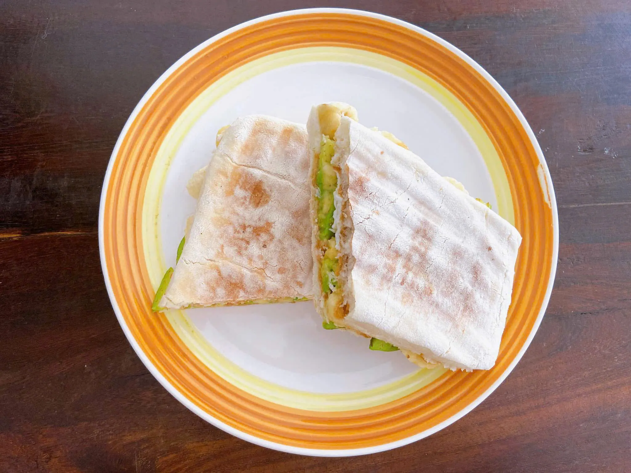 Panini Trứng Kèm Bơ Và Chuối